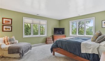 889 Eaton Ave, Akron, OH 44303