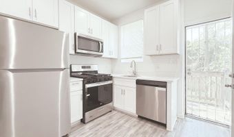 812 N PAYSON St, Baltimore, MD 21217