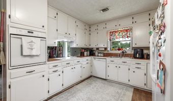 357 Echols Rd, Arkadelphia, AR 71923