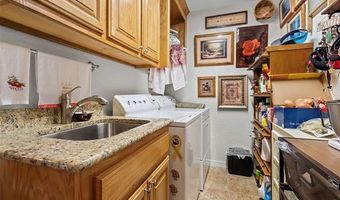 6892 Meridian Rd, Ardmore, OK 73401