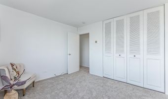 1050 Wall St 8D, Ann Arbor, MI 48105