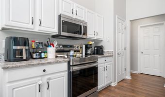 8460 River Hill Commons, Ball Ground, GA 30107