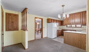 118 Main St, Arlington, WI 53911