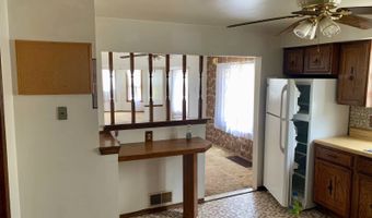 16 Mc Clellan Ave 1, Amsterdam, NY 12010