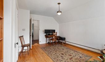 444 W Auburn Rd, Auburn, ME 04210