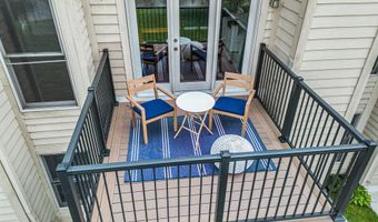 3356 Breckland Ct, Ann Arbor, MI 48108