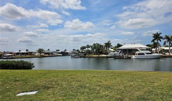 1028 APOLLO BEACH Blvd 19, Apollo Beach, FL 33572