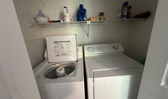 37 Cortland Cir, Bangor, ME 04401