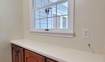 941 Maiden St #6, Abingdon, VA 24210