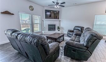 1070 Pink Lady Pl, Bentonville, AR 72712