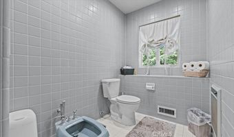 5998 Pine Ave, Angelus Oaks, CA 92305