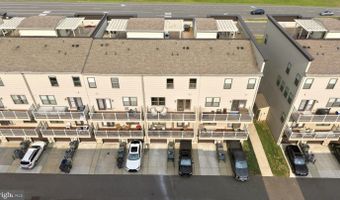 44824 TIVERTON Sq, Ashburn, VA 20147