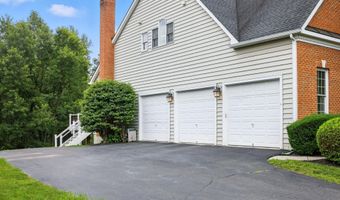 24198 HEATHER FIELD Ct, Aldie, VA 20105