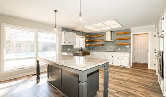 4912 Holly Hill Rd, Albany, GA 31721