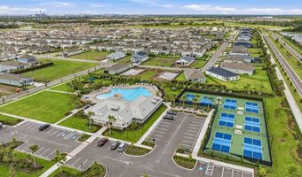 5254 WOLF CREEK Dr, Apollo Beach, FL 33572