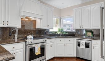 13801 Lynnedale Loop, Abbeville, LA 70510