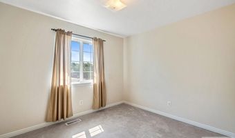 4861 Georgetown Ct, Chubbuck, ID 83202