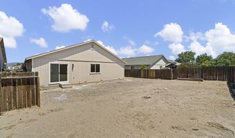 419 Sunshine Ln, Fernley, NV 89408