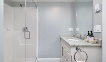 26 Leawood Dr, Cranston, RI 02920