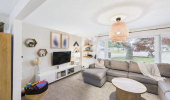 415 Linden Ln, Anderson, IN 46017