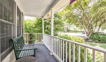 55 Woodland Ave, Allendale, NJ 07401