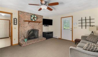 15 Secluded Dr, Narragansett, RI 02882