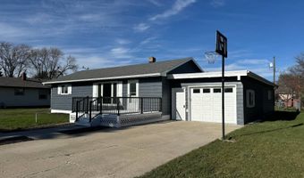 1016 8th St, Britton, SD 57430