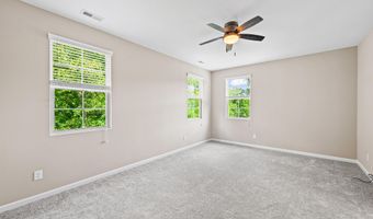 677 Wickham Ridge Rd, Apex, NC 27539