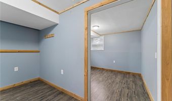 104 W Oak St, Archie, MO 64725