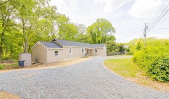 1816 Maple Ln, Accokeek, MD 20607