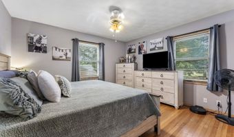 303 SW 12TH St, Aledo, IL 61231