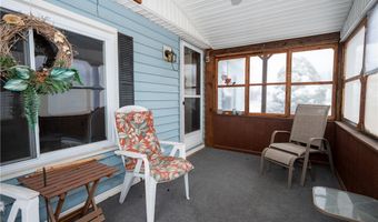 21 Golden Pond, Akron, NY 14001