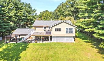 9 Victoria Dr, Airmont, NY 10901