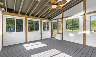 3 Cedar Hill Dr, Acushnet, MA 02743