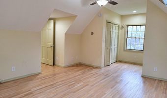 20 Brandywine Cir, Auburn, ME 04210