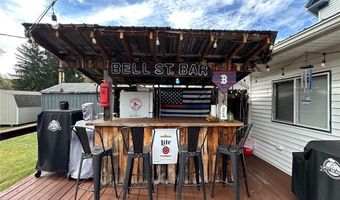 31 Brooklyn St, Angelica, NY 14709