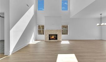 7001 SW Basswood Ave, Bentonville, AR 72713