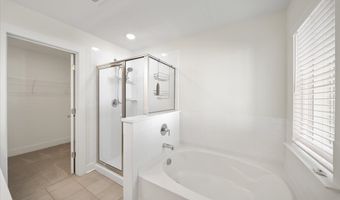 34 Auburn Woods, Auburn, GA 30011