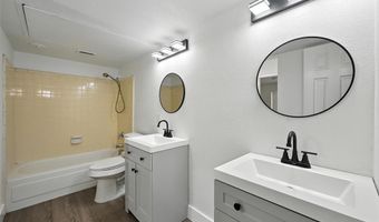6082 Dooley Dr, The Colony, TX 75056