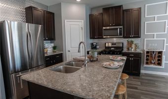 109 Auburn Crossing Dr, Auburn, GA 30011