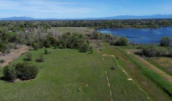 19300 Latona Rd, Anderson, CA 96007