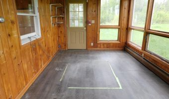 81 S Main St, Athens, ME 04912
