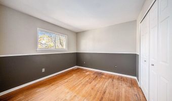 3342 Williamsburg St Rd, Ann Arbor, MI 48108