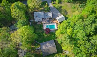 17 Dudley Rd, Brentwood, NH 03833