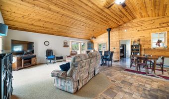 2 CR N2261, Alpine, AZ 85920