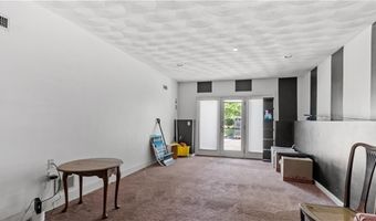 66 Hunters Crossing Dr, Coventry, RI 02816