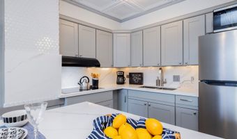 1925 Kalakaua Ave Ph 7, Honolulu, HI 96815