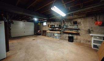 3 Mathews Ave, Bath, ME 04530