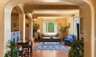 30 Camino Sanador, Santa Fe, NM 87505