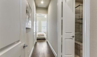 4128 Runyon Rd, Addison, TX 75001